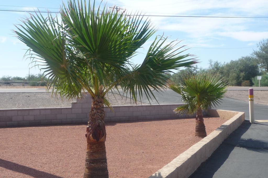 Palms Inn Gila Bend Buitenkant foto